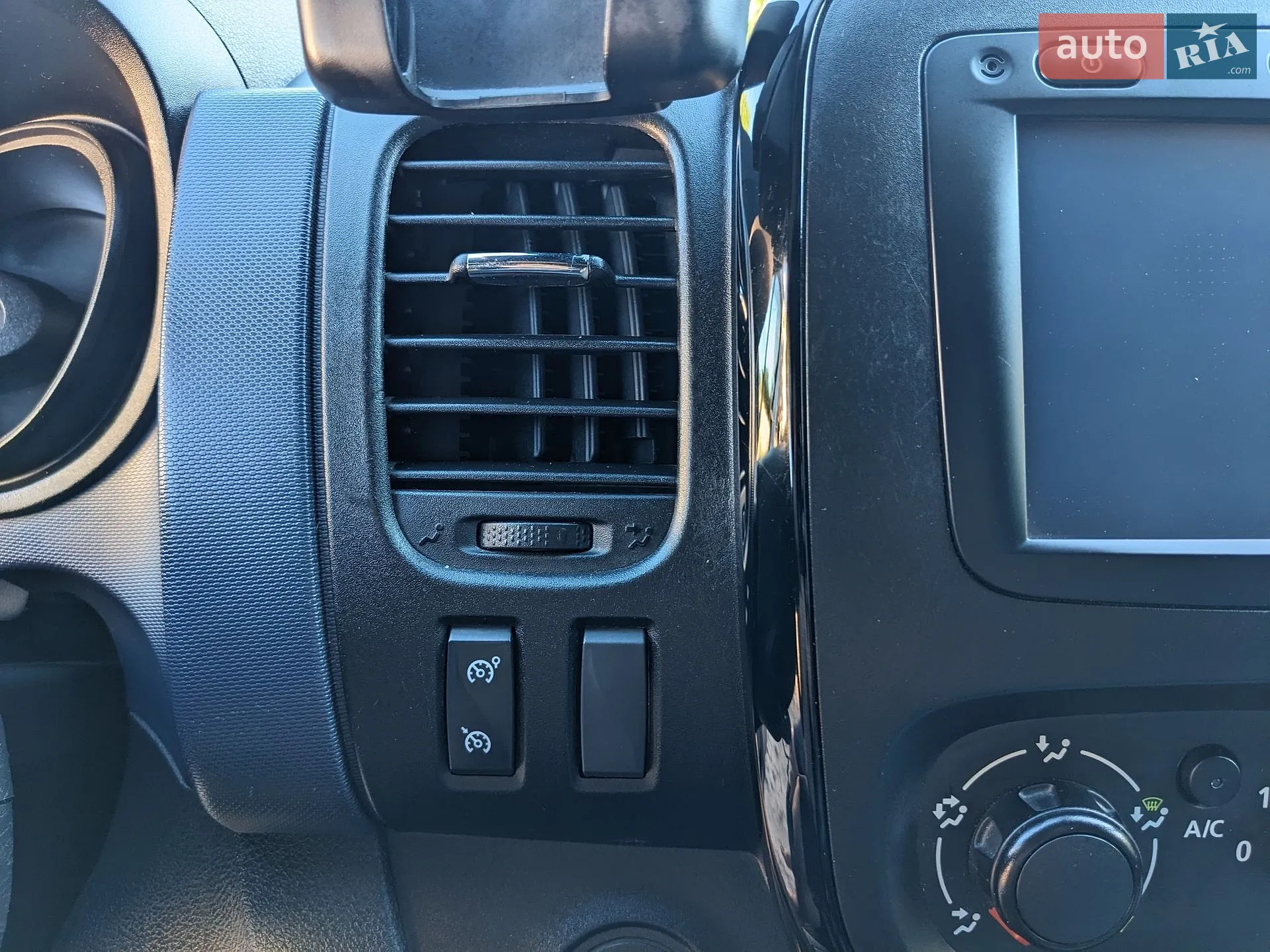 2017 Opel Vivaro - мініатюра 69