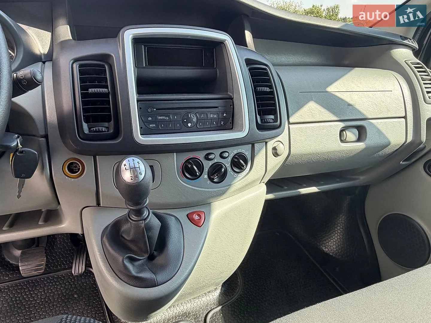 2012 Opel Vivaro - мініатюра 13
