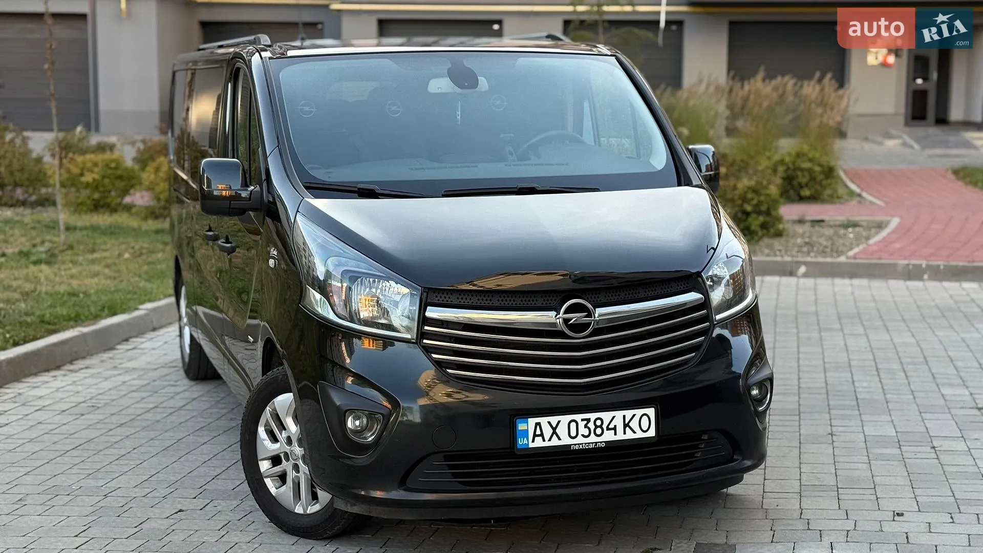 2016 Opel Vivaro - мініатюра 2