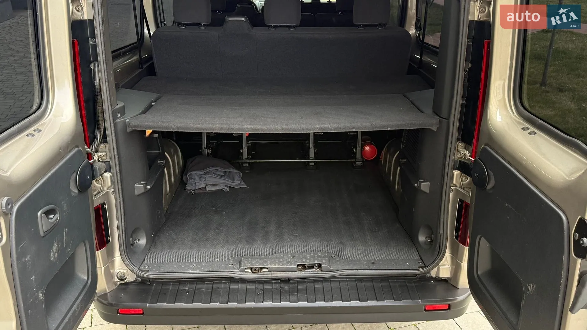 2016 Opel Vivaro - мініатюра 47