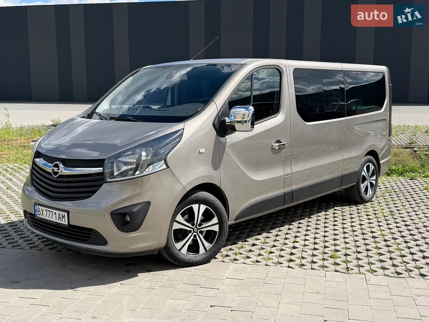 2015 Opel Vivaro - мініатюра 4