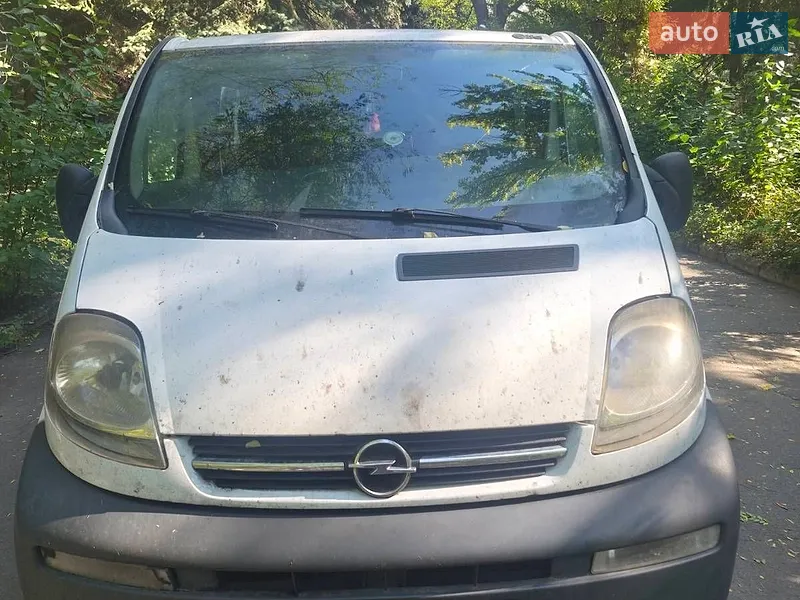 Opel Vivaro 2006