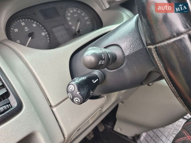 Минивэн Opel Vivaro 2007 в Ковеле