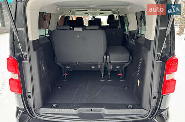 Минивэн Opel Zafira Life 2023 в 