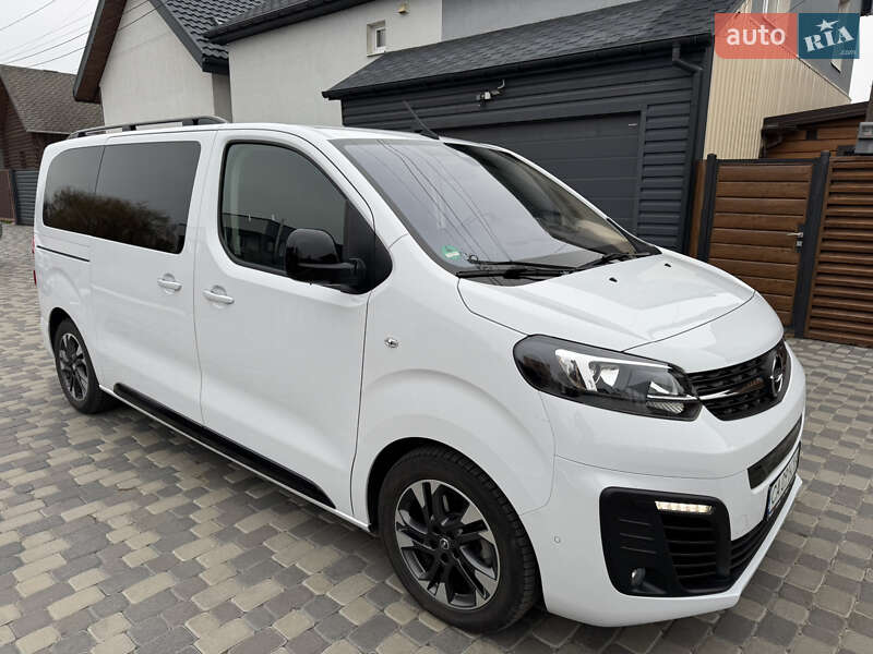 Мінівен Opel Zafira Life 2022 в Черкасах