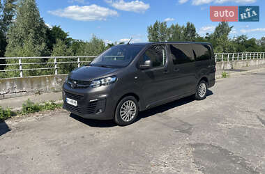 Минивэн Opel Zafira Life 2020 в Киеве