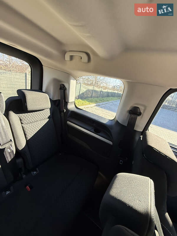 Минивэн Opel Zafira Life 2021 в Львове