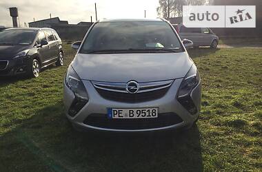 Минивэн Opel Zafira Tourer 2015 в Луцке