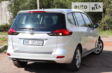Минивэн Opel Zafira Tourer 2013 в Трускавце