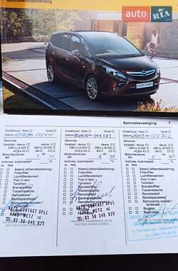 Минивэн Opel Zafira Tourer 2013 в 