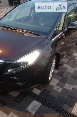 Мінівен Opel Zafira Tourer 2014 в Полтаві