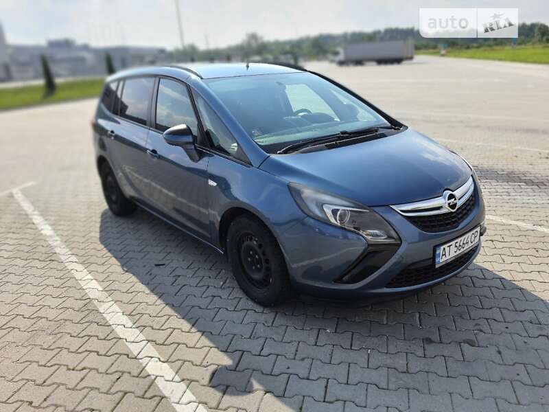 AUTO.RIA – Продаж Опель Зафіра Турер бу: купити Opel Zafira Tourer в Україні