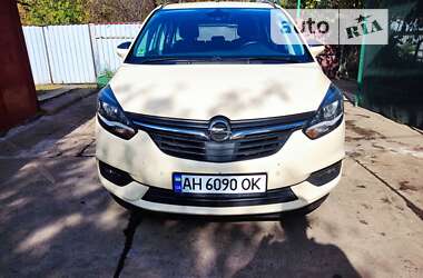 Минивэн Opel Zafira Tourer 2018 в Доброполье