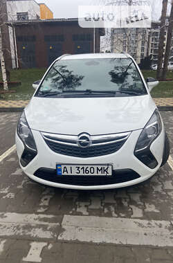 Минивэн Opel Zafira Tourer 2015 в Гостомеле