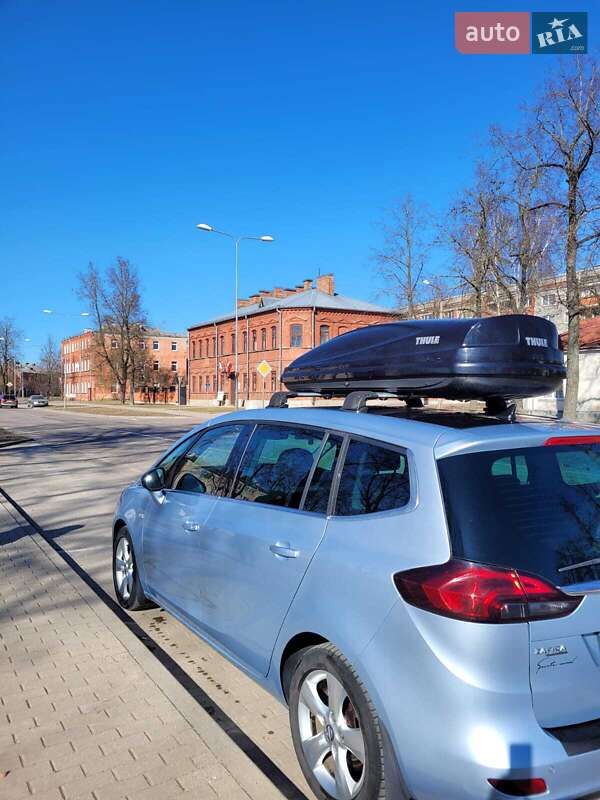 Минивэн Opel Zafira Tourer 2014 в Киеве фото 3 Минивэн Opel Zafira Tourer 2014 в Киеве