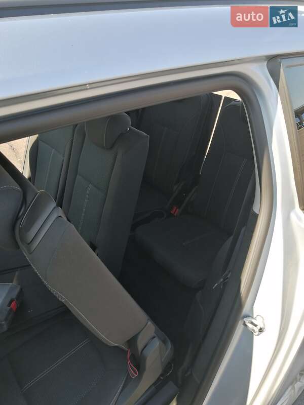 Минивэн Opel Zafira Tourer 2015 в Кривом Роге
