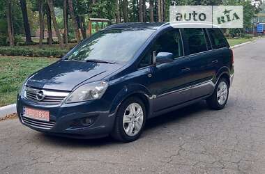 Мінівен Opel Zafira Tourer 2011 в Білій Церкві