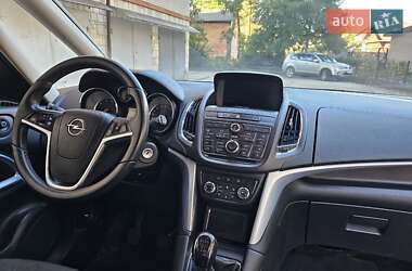 Минивэн Opel Zafira Tourer 2013 в 