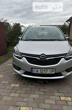 Минивэн Opel Zafira Tourer 2017 в Умани