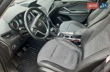 Минивэн Opel Zafira Tourer 2012 в 