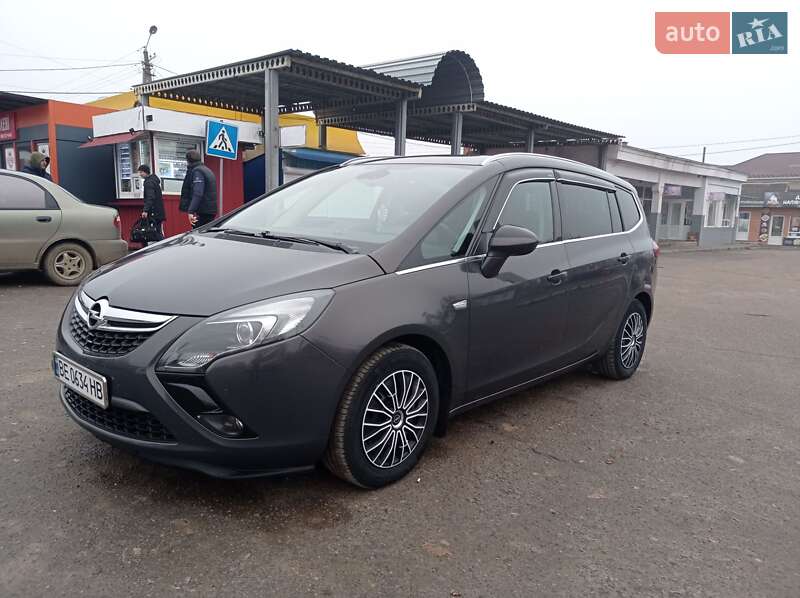 Мінівен Opel Zafira Tourer 2014 в Миколаєві