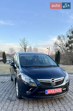 Мінівен Opel Zafira Tourer 2015 в Києві