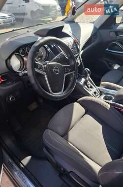 Микровэн Opel Zafira Tourer 2015 в 