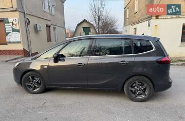 Мінівен Opel Zafira Tourer 2012 в 