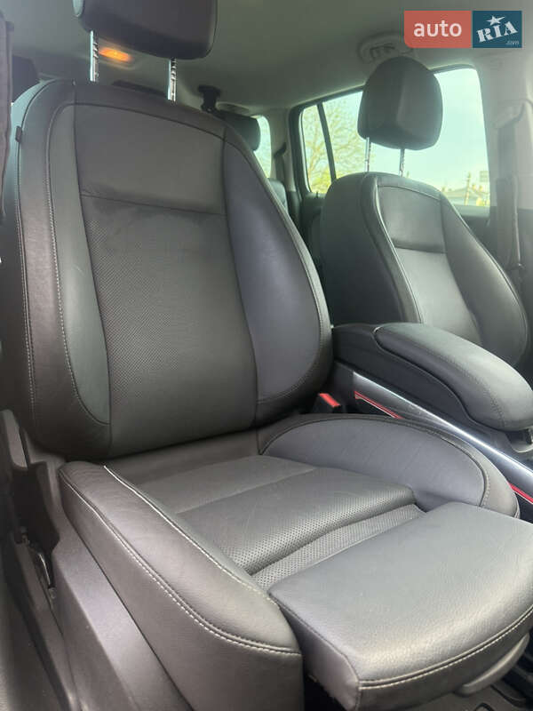 Мінівен Opel Zafira Tourer 2012 в Красилові