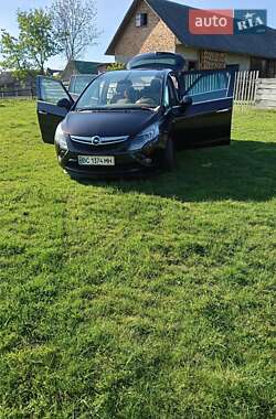 Мінівен Opel Zafira Tourer 2013 в 