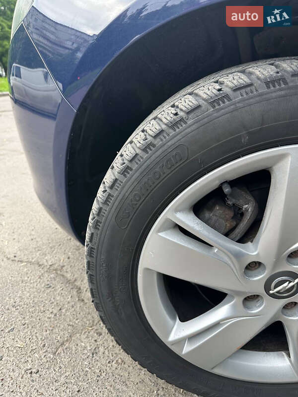 Мінівен Opel Zafira Tourer 2013 в Рівному