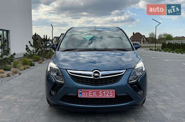 Минивэн Opel Zafira Tourer 2013 в 