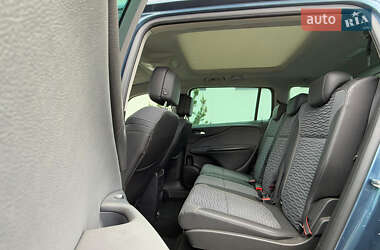 Минивэн Opel Zafira Tourer 2013 в 