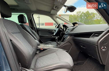 Минивэн Opel Zafira Tourer 2013 в 
