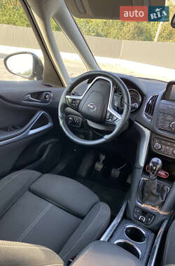 Минивэн Opel Zafira Tourer 2014 в 