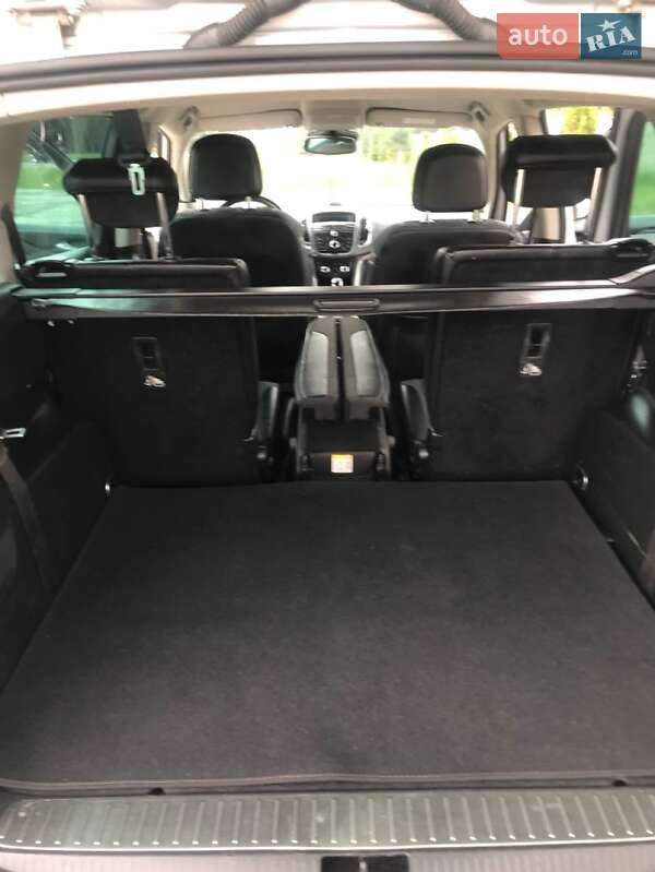 Минивэн Opel Zafira Tourer 2013 в Славуте
