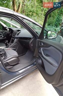 Минивэн Opel Zafira Tourer 2013 в 
