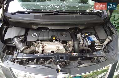 Минивэн Opel Zafira Tourer 2013 в 