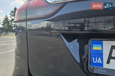 Минивэн Opel Zafira Tourer 2014 в 