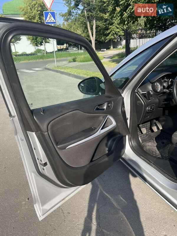 Минивэн Opel Zafira Tourer 2012 в Полтаве