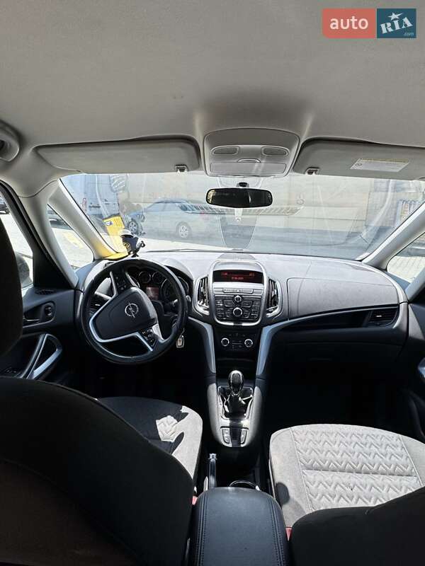 Мінівен Opel Zafira Tourer 2013 в Одесі фото 10 Мінівен Opel Zafira Tourer 2013 в Одесі