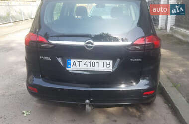 Минивэн Opel Zafira Tourer 2012 в 