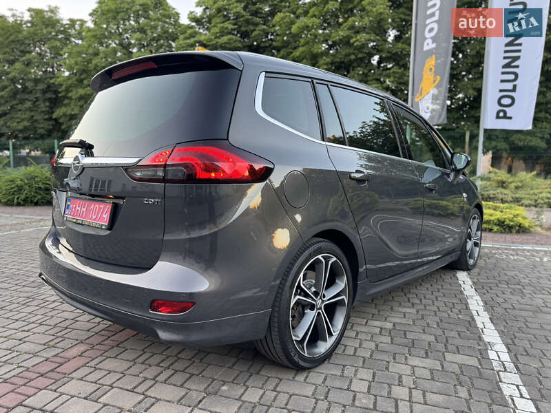Минивэн Opel Zafira Tourer 2016 в Луцке