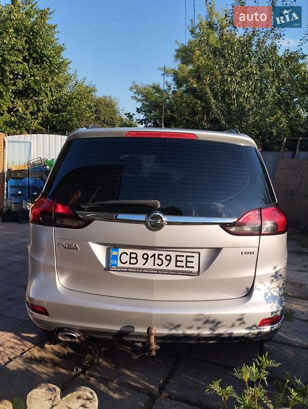 Мінівен Opel Zafira Tourer 2013 в Чернігові фото 4 Мінівен Opel Zafira Tourer 2013 в Чернігові