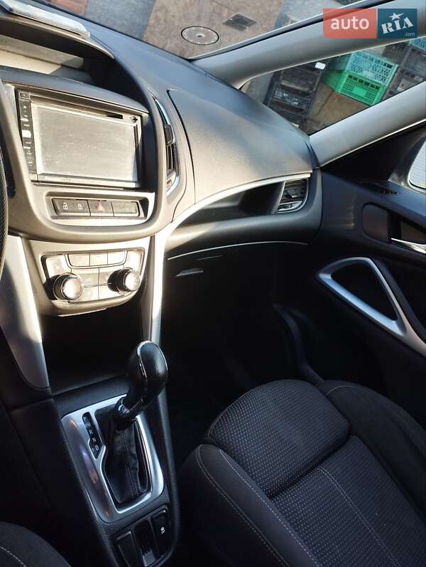 Мінівен Opel Zafira Tourer 2013 в Чернігові фото 11 Мінівен Opel Zafira Tourer 2013 в Чернігові