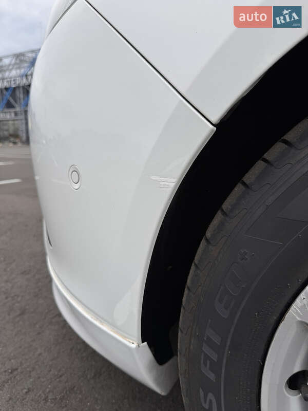 Мінівен Opel Zafira Tourer 2013 в Чернігові