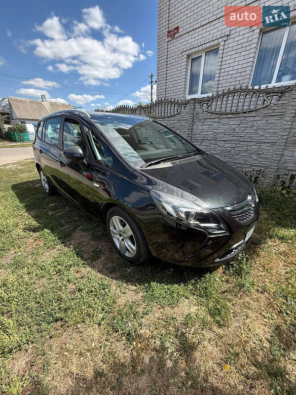 Мінівен Opel Zafira Tourer 2012 в Лозовій фото 5 Мінівен Opel Zafira Tourer 2012 в Лозовій