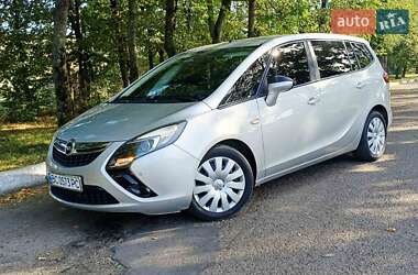 Минивэн Opel Zafira Tourer 2015 в Стрые