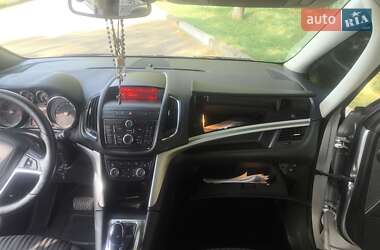 Мінівен Opel Zafira Tourer 2015 в 