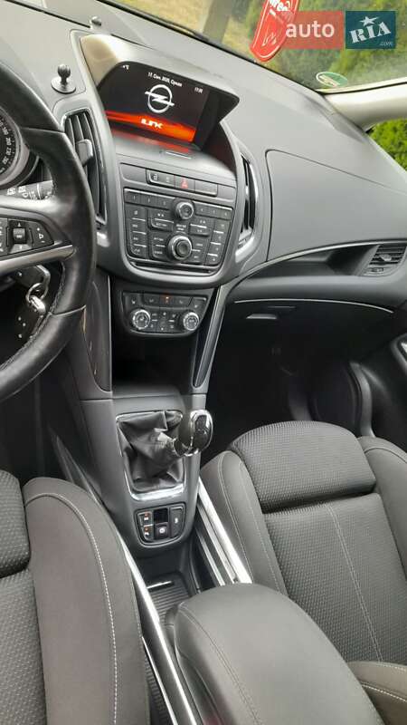 Минивэн Opel Zafira Tourer 2015 в Виннице